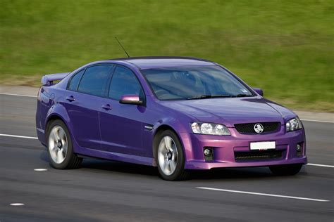 holden commodore ve price.